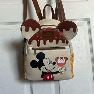 Mickey Loungefly summer backpack